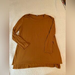 NorthStyle Women's Long Sleeve Top in Tan